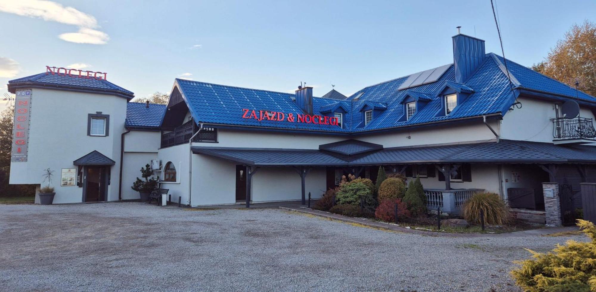 Zajazd Fakir Tapkowice Kültér fotó